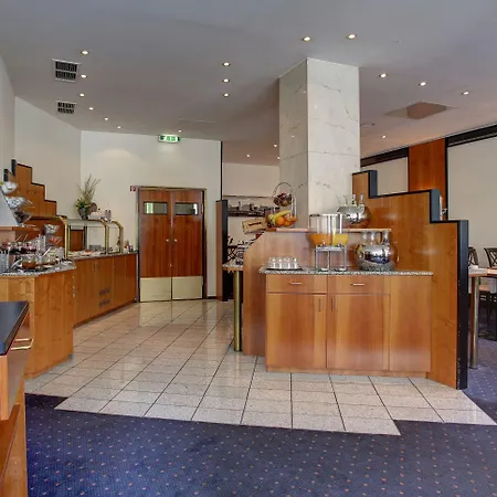 Trip Esplanade, 4* Düsseldorf