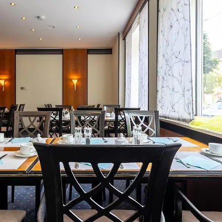 Trip Esplanade, Hotel 4*