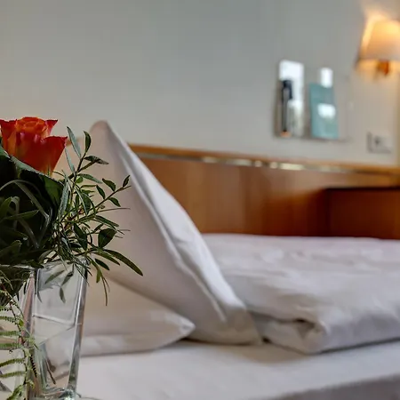 Trip Esplanade, 4* Dusseldorf