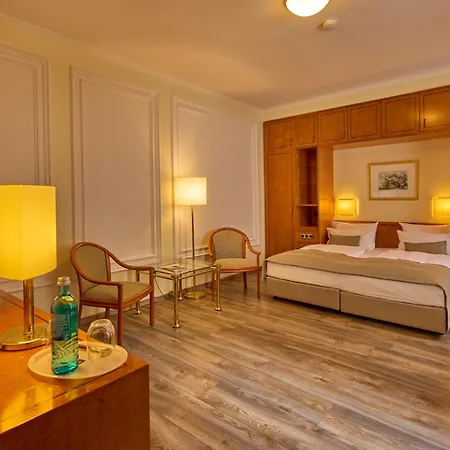 Hotel Trip Esplanade 4*
