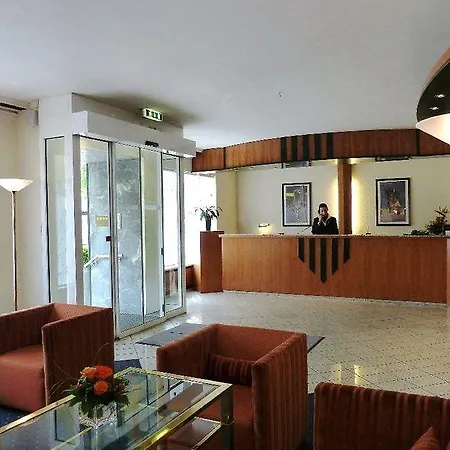 Hotel Trip Esplanade,