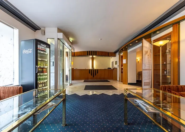 Hotel Trip Esplanade, 4*