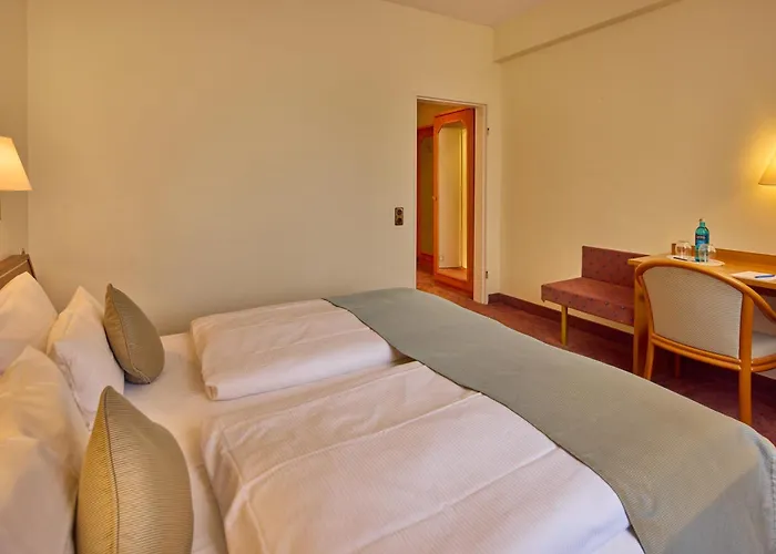 Trip Esplanade 4*