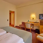 Hotel Trip Esplanade,