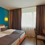 Trip Esplanade, 4* Düsseldorf