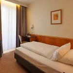 Trip Esplanade, Hotel Düsseldorf