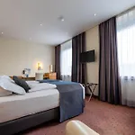 Trip Esplanade, Hotel 4*