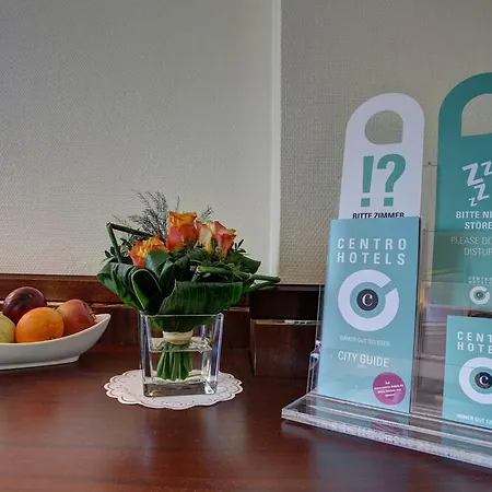 Trip Esplanade, Dusseldorf