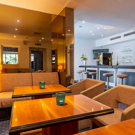 Hotel Trip Esplanade