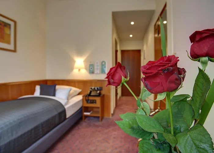 Otel Trip Esplanade,