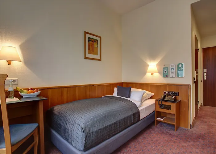 Hotel Trip Esplanade,