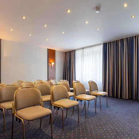 Trip Esplanade, デュッセルドルフ