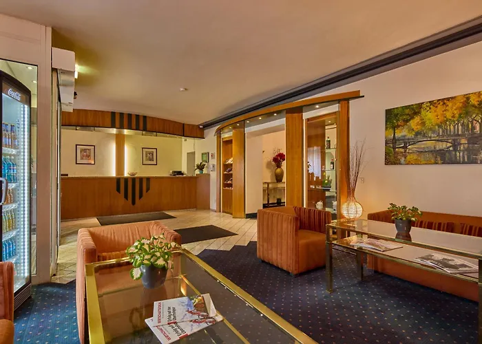 Trip Esplanade, Дюссельдорф