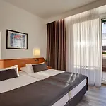 Trip Esplanade, 4*